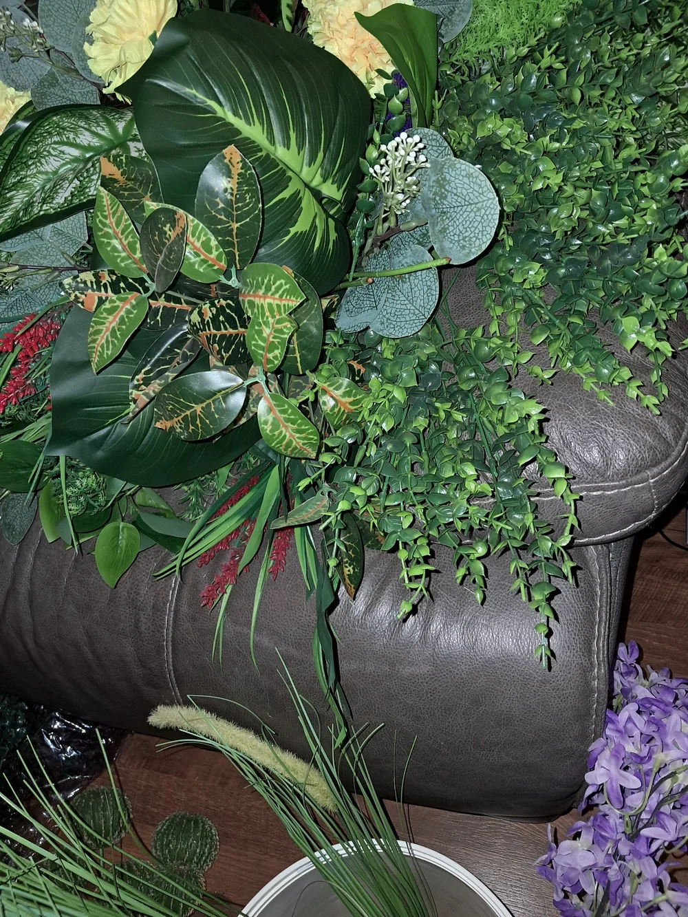 Artificial Greenery Arrangement - Green